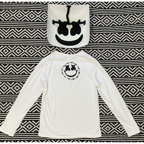 Spirit Halloween DJ Marshmello Costume - Picture 3 of 15